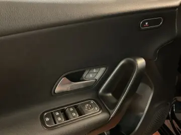 A 180 d Style Navi MBUX Advanced PDC