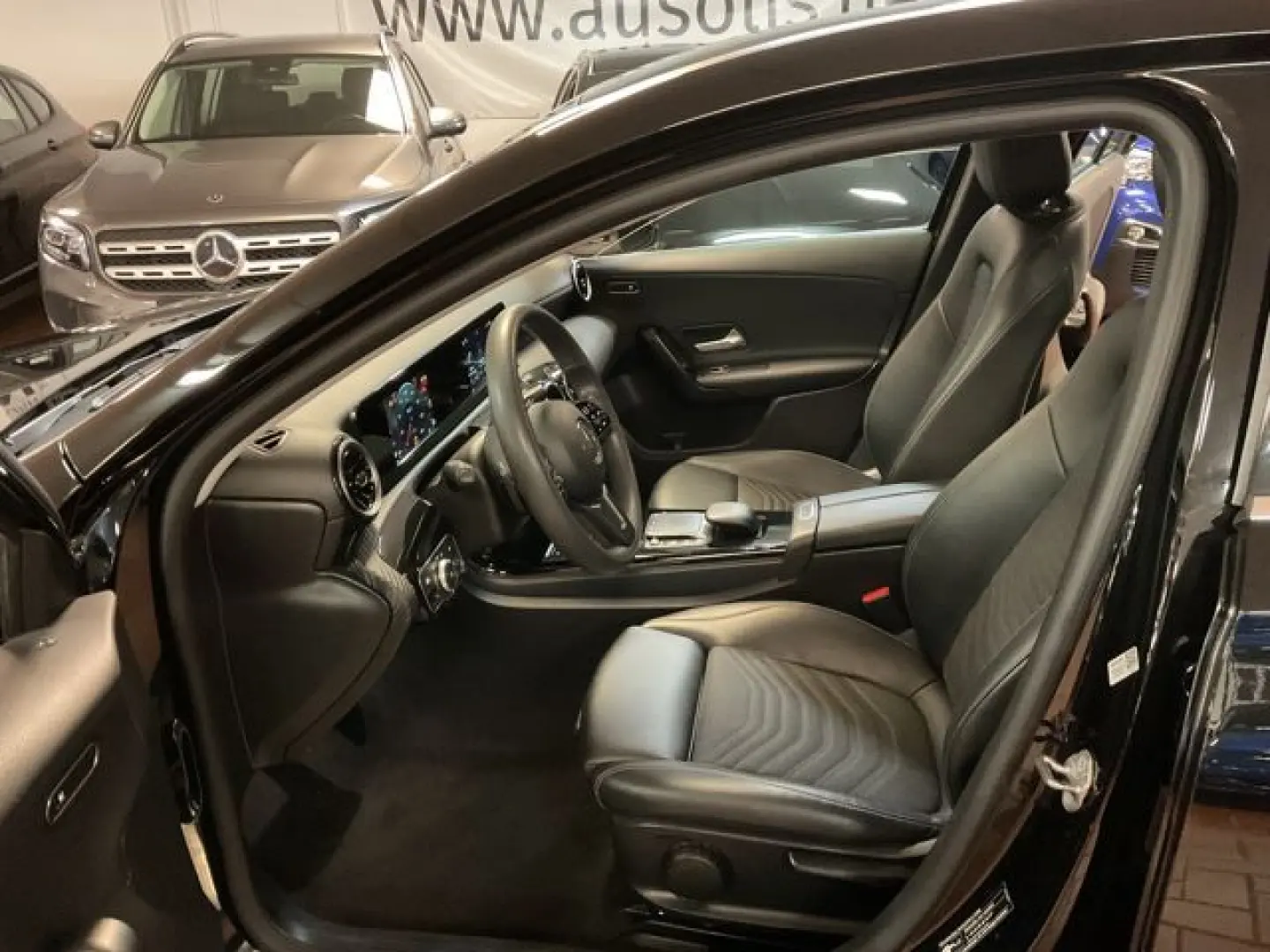 A 180 d Style Navi MBUX Advanced PDC