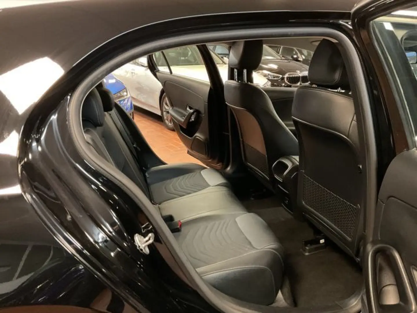 A 180 d Style Navi MBUX Advanced PDC