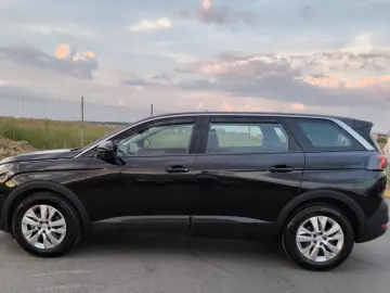 PEUGEOT 5008 - 1.2 PureTech 130 CP  Active Business