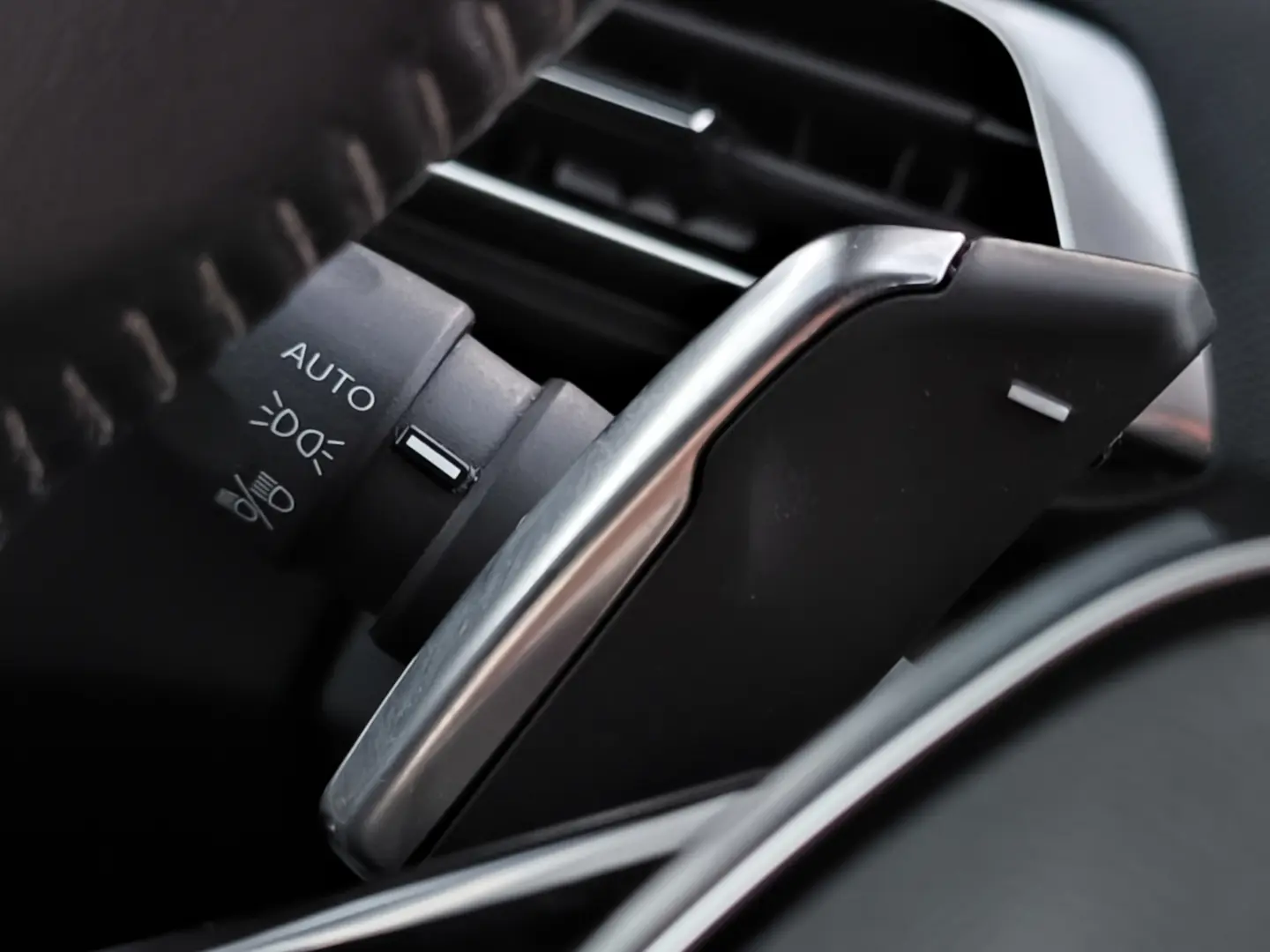 PEUGEOT 5008 - 1.2 PureTech 130 CP  Active Business