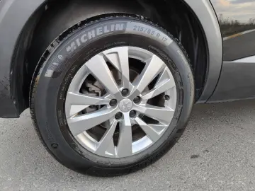 PEUGEOT 5008 - 1.2 PureTech 130 CP  Active Business