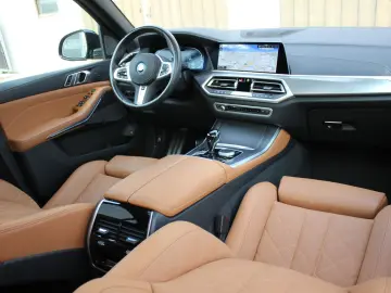 X5 xDrive45e M Sport Pano AHK Laser VOLL 21