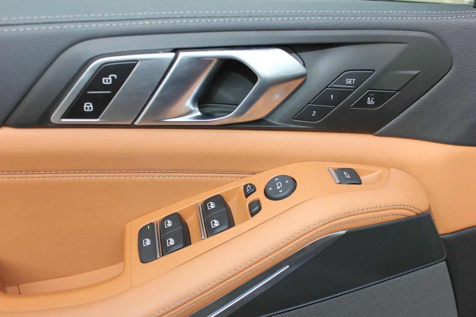 X5 xDrive45e M Sport Pano AHK Laser VOLL 21