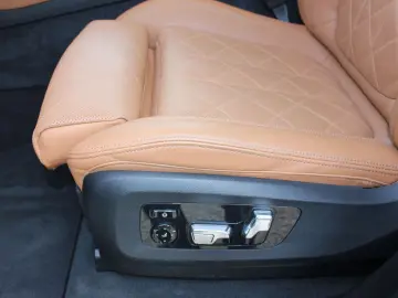 X5 xDrive45e M Sport Pano AHK Laser VOLL 21