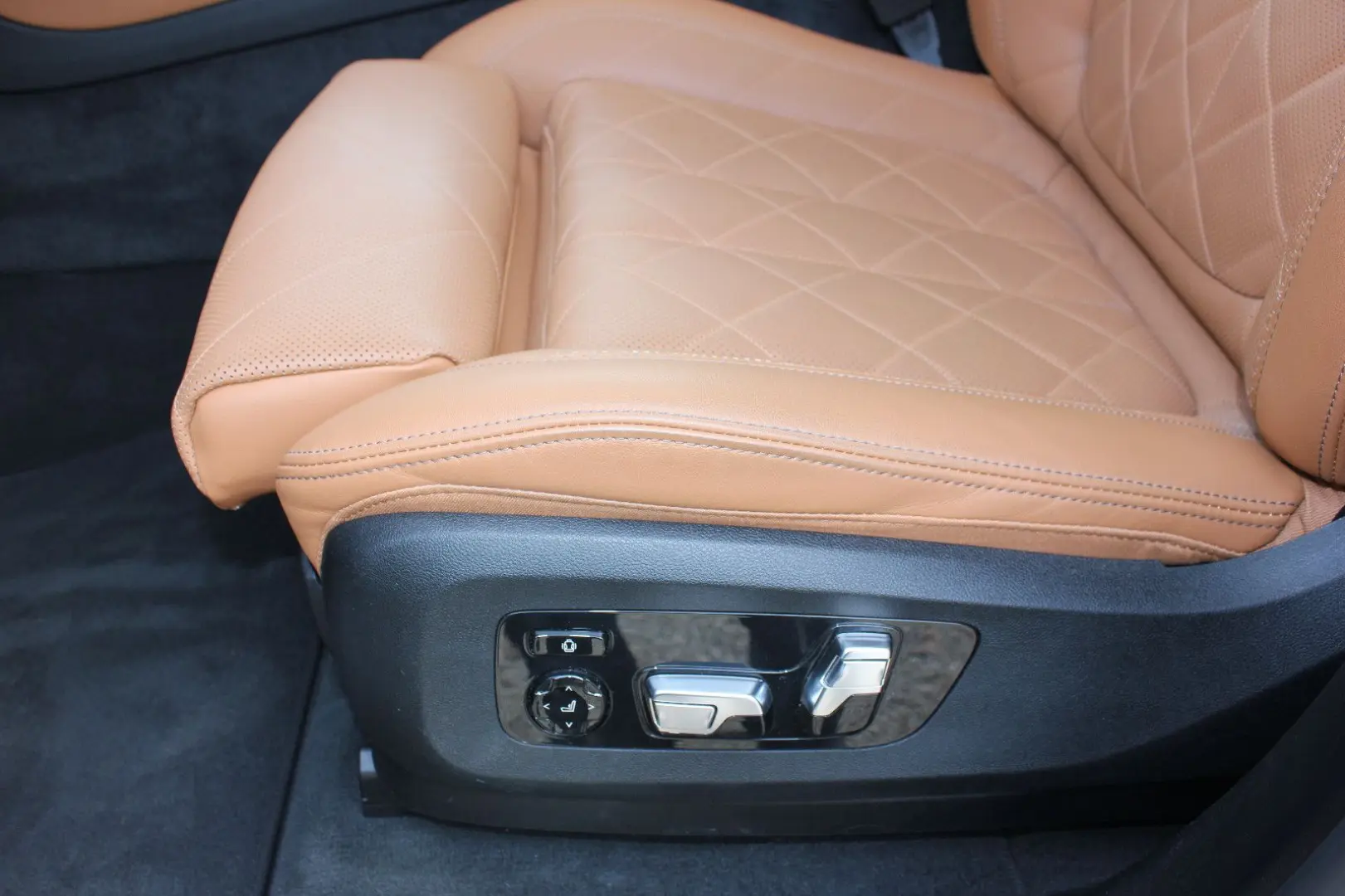 X5 xDrive45e M Sport Pano AHK Laser VOLL 21