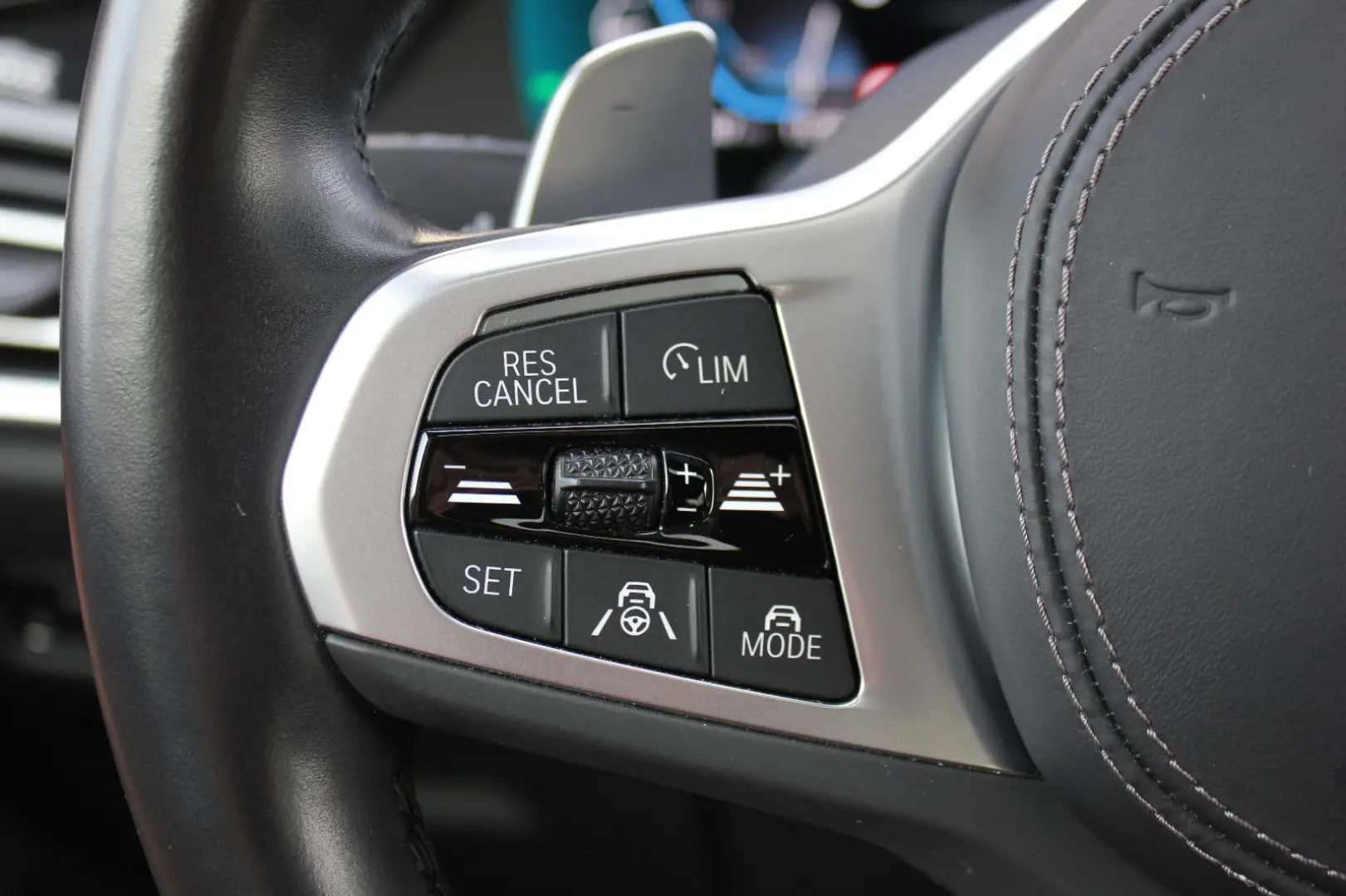 X5 xDrive45e M Sport Pano AHK Laser VOLL 21