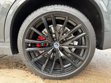 X5 M50i Navi  AHK  H&K  SkyLounge