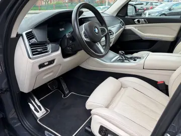 X5 M50i Navi  AHK  H&K  SkyLounge