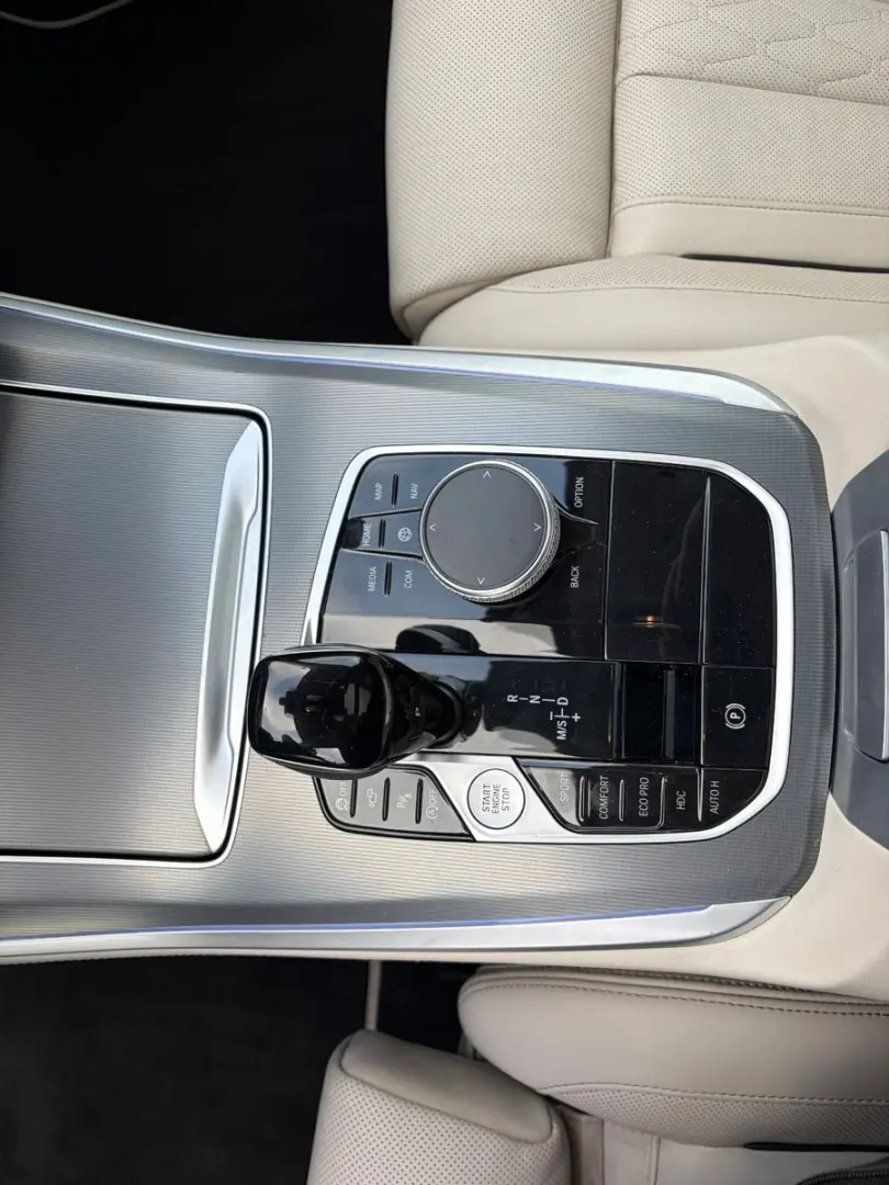 X5 M50i Navi  AHK  H&K  SkyLounge