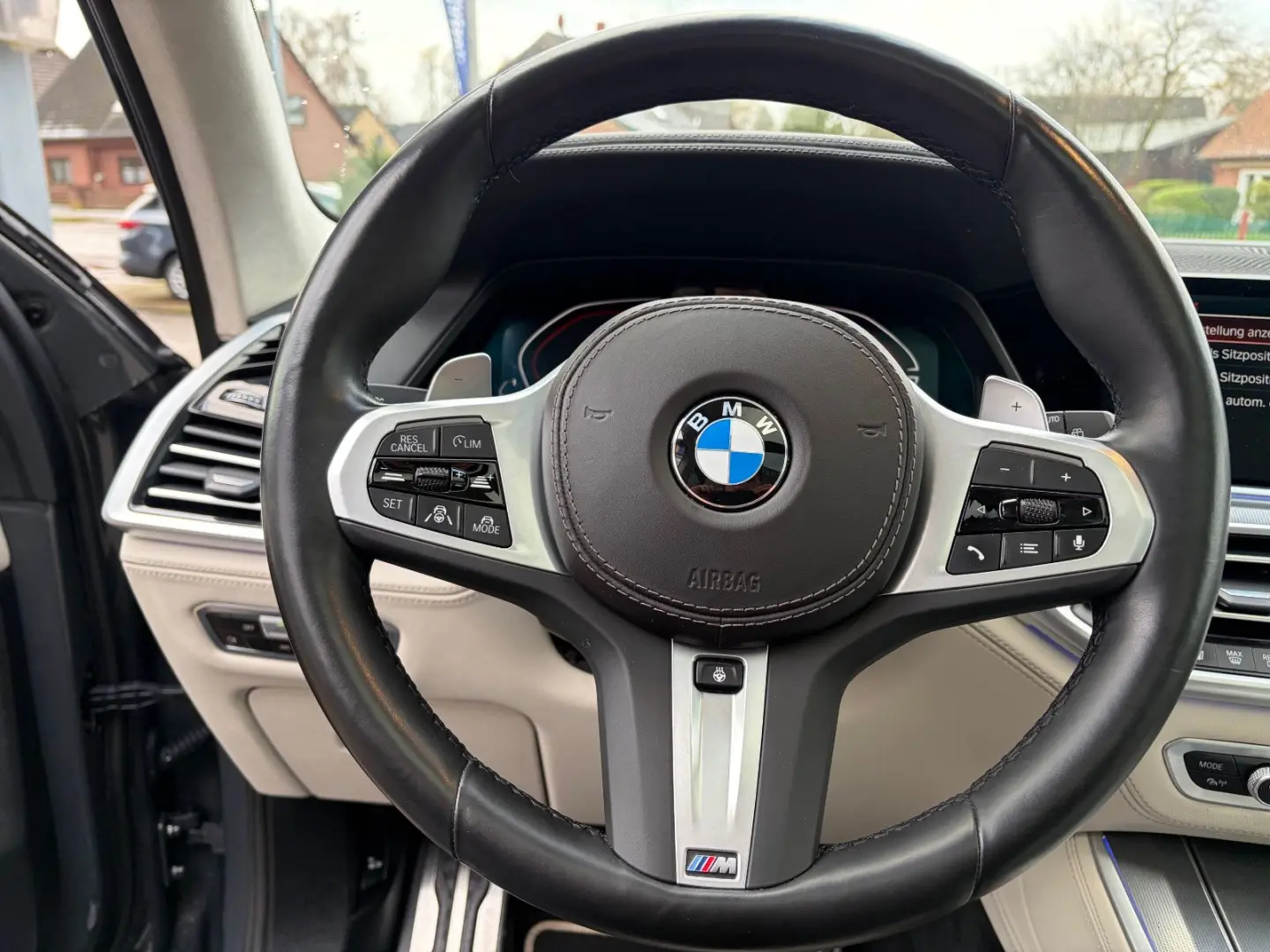 X5 M50i Navi  AHK  H&K  SkyLounge