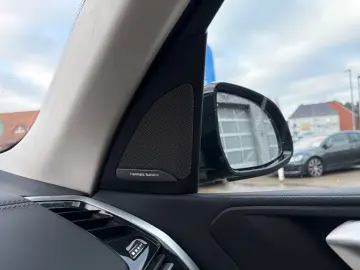 X5 M50i Navi  AHK  H&K  SkyLounge