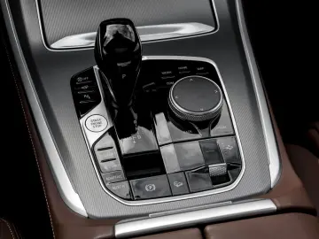 X5 xDrive40d M SPORT AHK PANO HuD STANDHZG DA PR