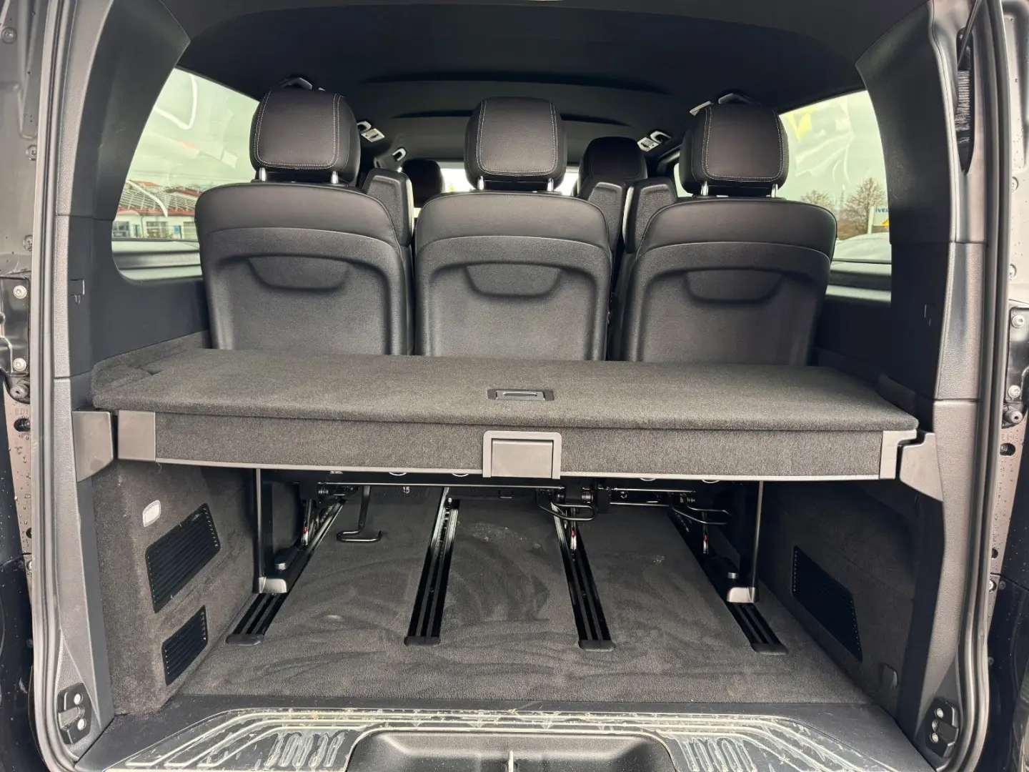 V 300 4MATIC AVA ED AMG Extral AIRMATIC Stdh AHK