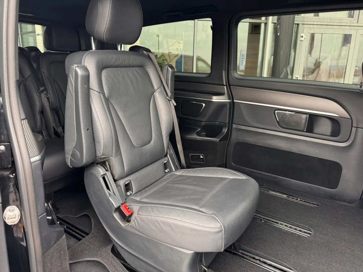 V 300 4MATIC AVA ED AMG Extral AIRMATIC Stdh AHK