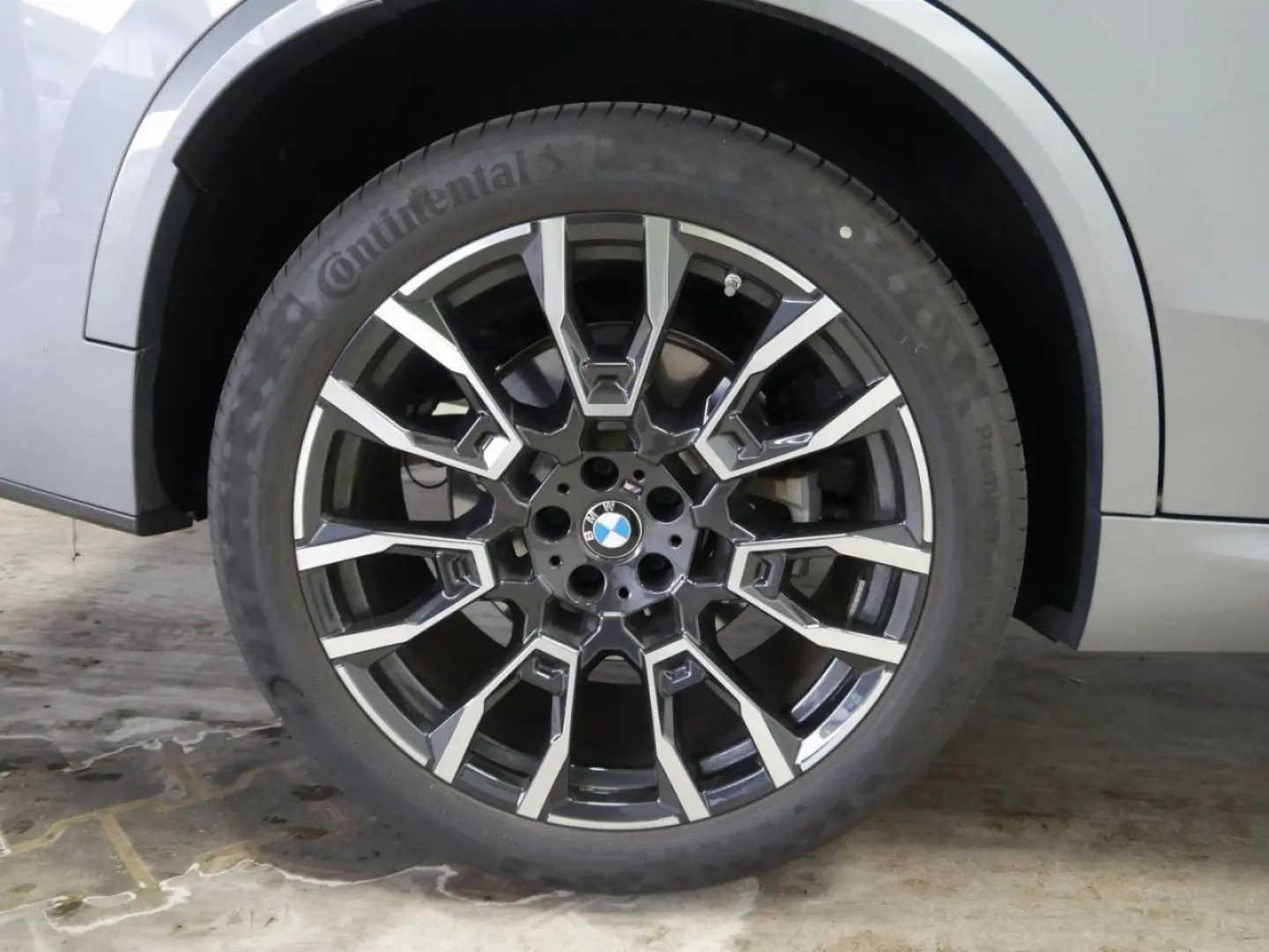 X5 xDrive40i 859 - 0Anz M-Sport SKY DAPro H K