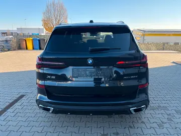 X5 30 d xDrive M Sport PRO Pano HuD HK