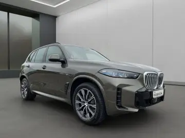 X5 xDrive30d M-SPORT LED NAVI 360  ACC 20  AHK