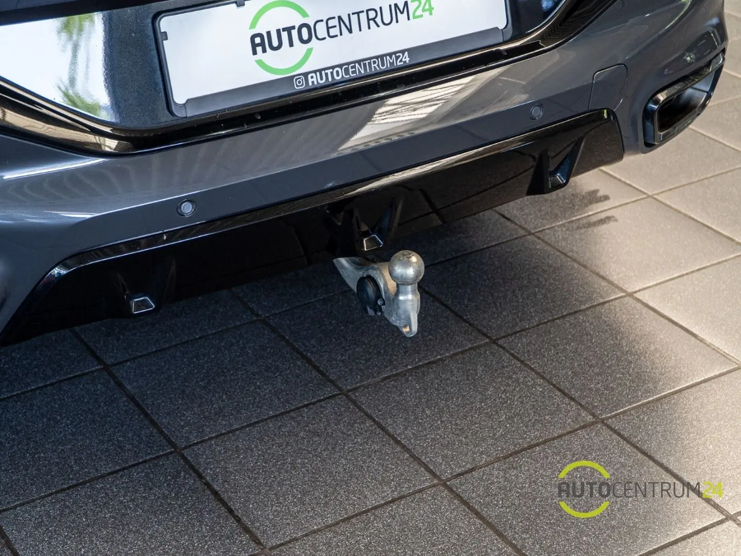 X6 30d M Sport Sky Memo AHK Luft HUD Carbon