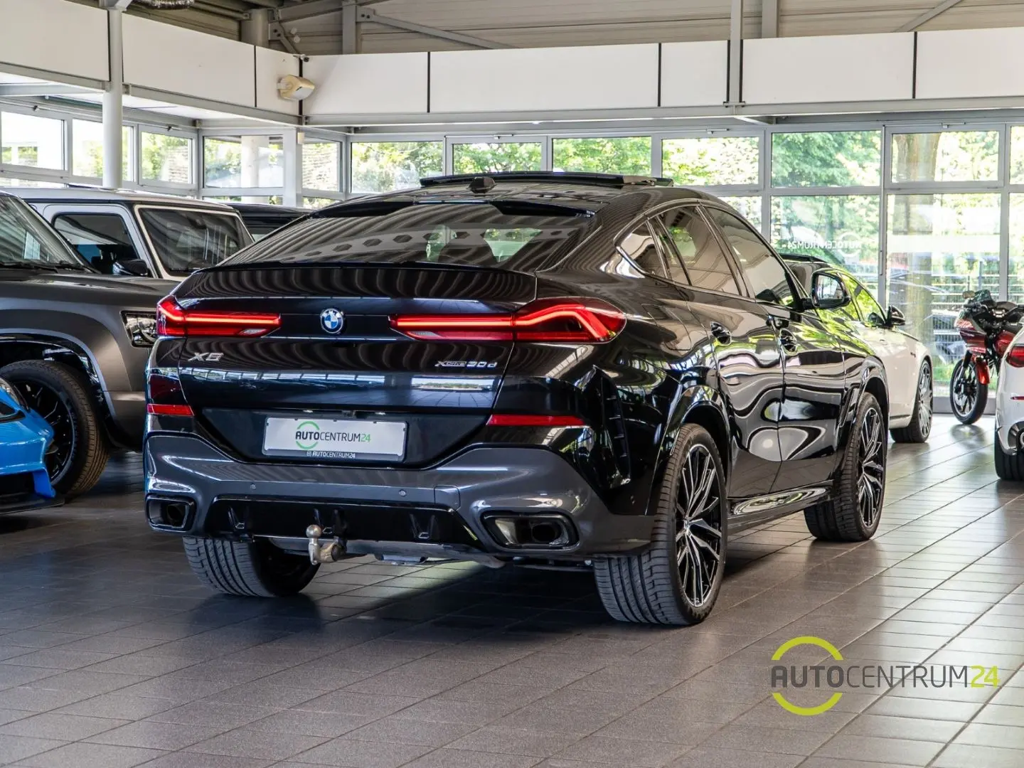 X6 30d M Sport Sky Memo AHK Luft HUD Carbon