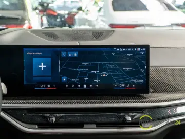 X6 30d M Sport Sky Memo AHK Luft HUD Carbon