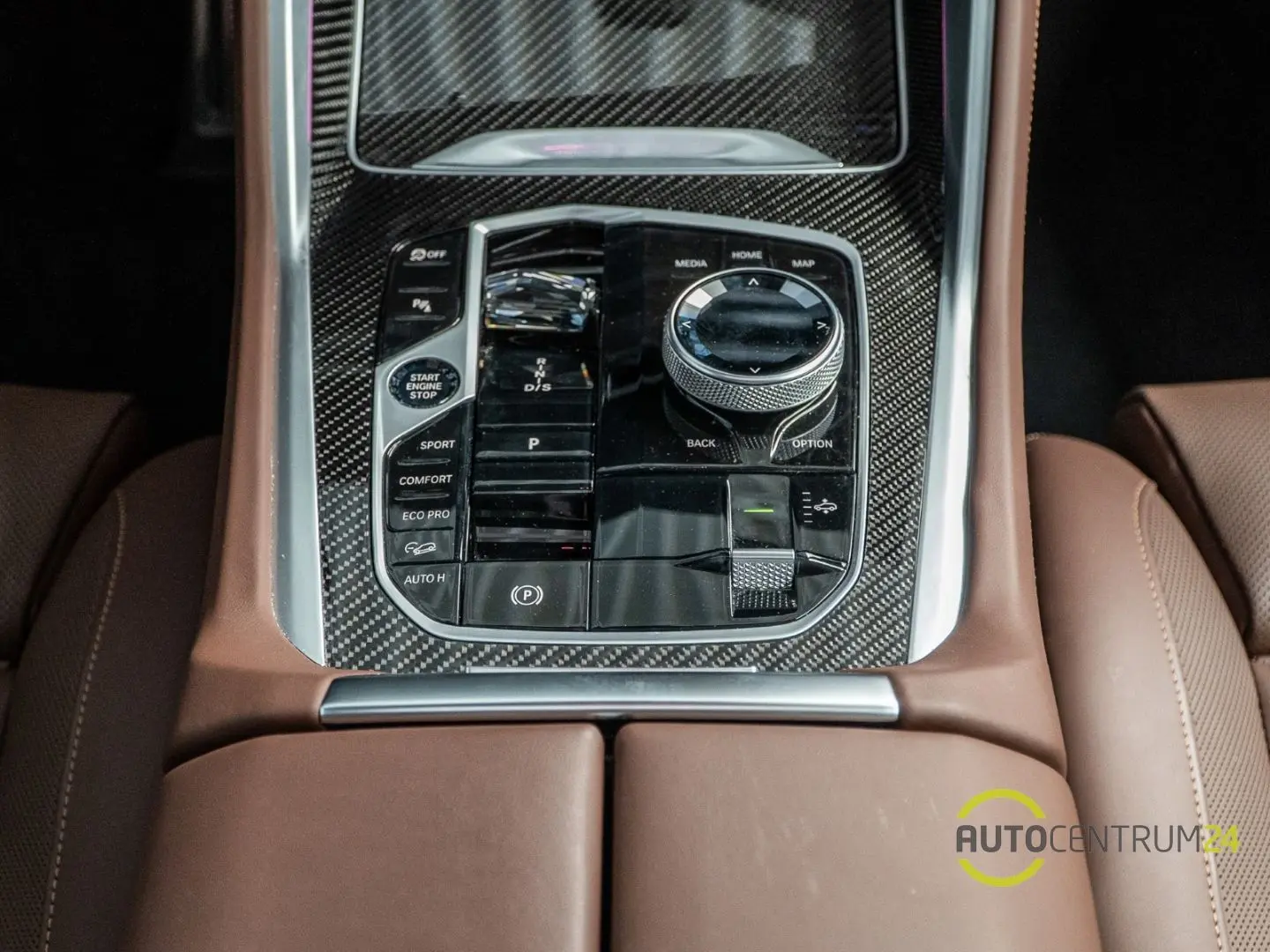 X6 30d M Sport Sky Memo AHK Luft HUD Carbon