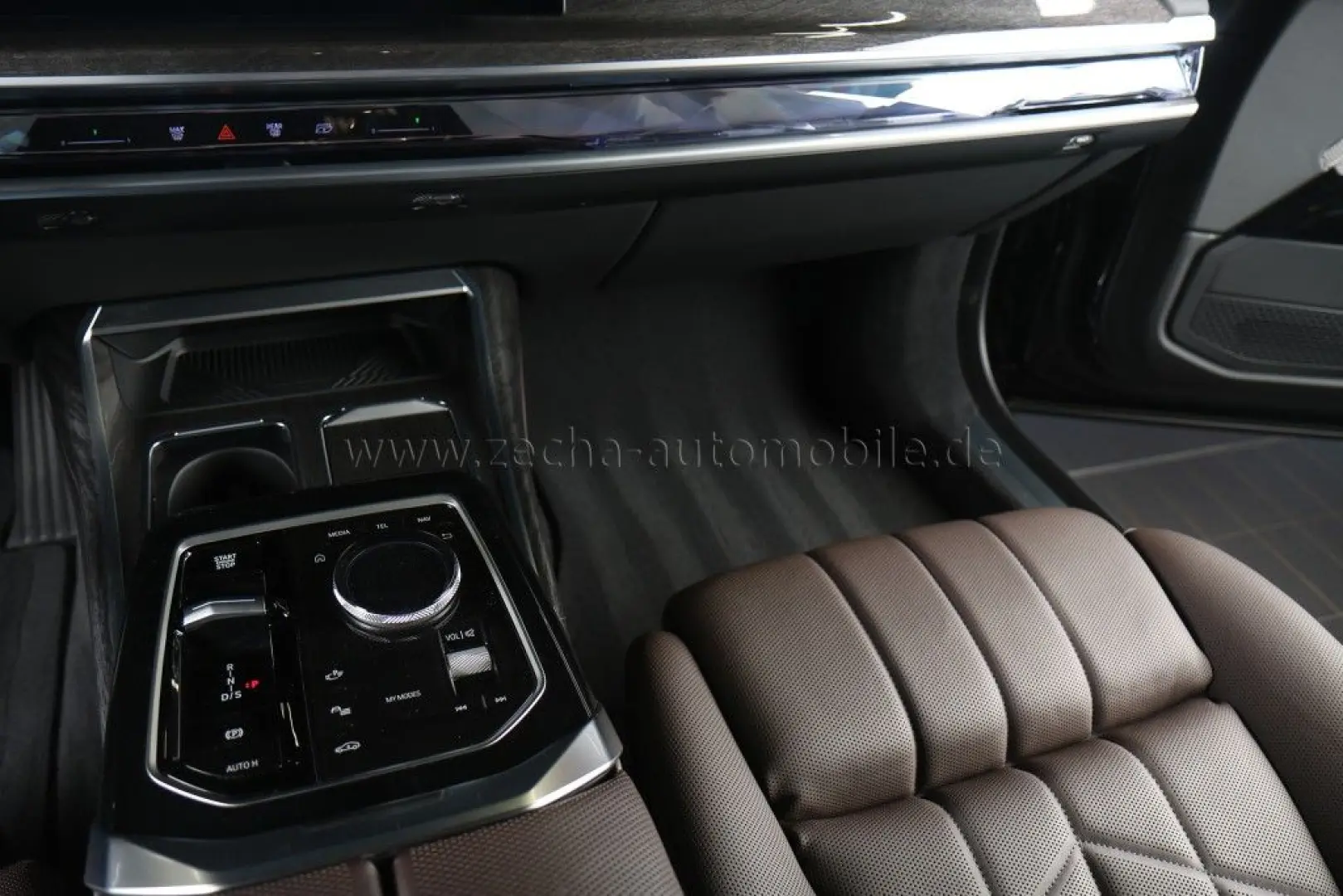 750 e xDr. ExecutiveLoung.Sitzl.FondEntert.Massa