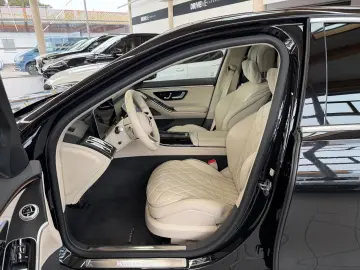 S 400 d 4Matic AMG-Paket Pano LED ACC 360KAM