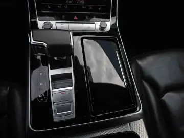 Audi Q8 3.0 55 TFSI MHEV