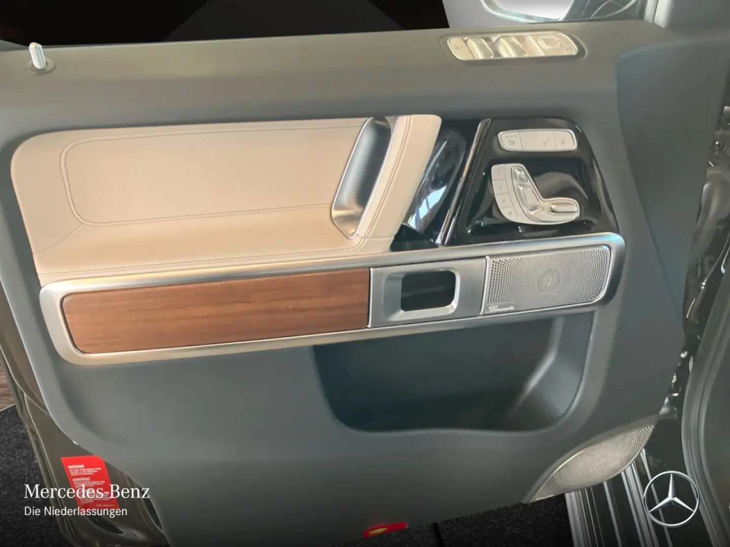 G 580 AMG EXCLUSIVE SHD Night Burmeste MULTIBEAM