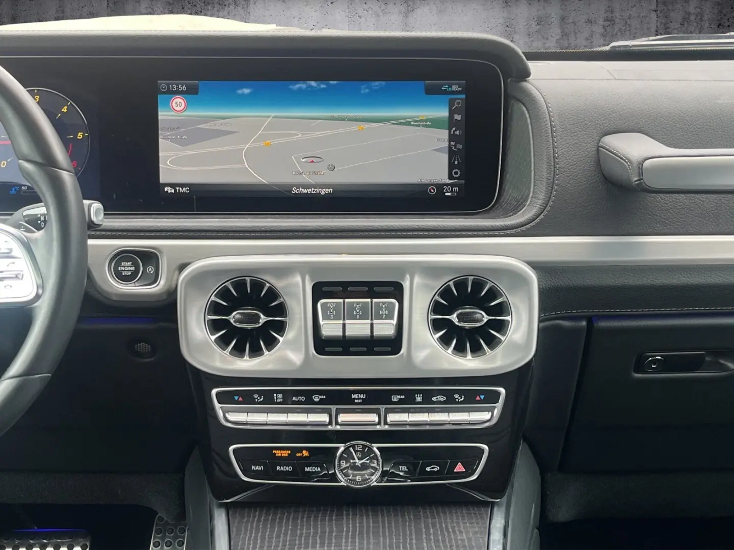 G 400 d PROFESSIONAL AHK NIGHT STANDHZ MASSAGE