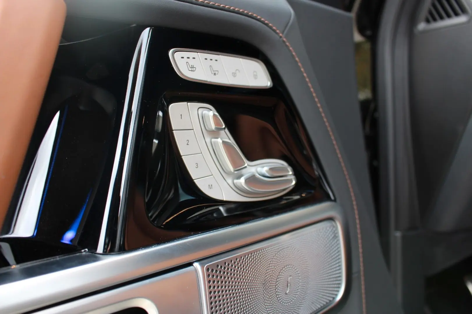 G63 AMG  NIGHT  TV  MANUFAKTUR  STANDHZG.  AHK