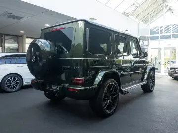 AMG G 63 oliv Holzboden Kirsche Sthzg Sitzkl AHK