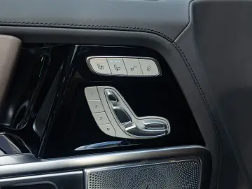 AMG G 63 oliv Holzboden Kirsche Sthzg Sitzkl AHK