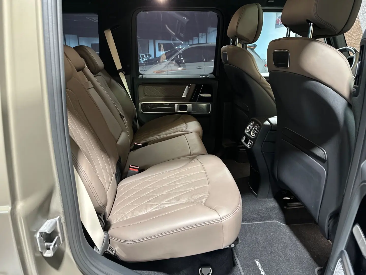 G 63 AMG  G700 BRABUS  23  SPORTAUSPUFF