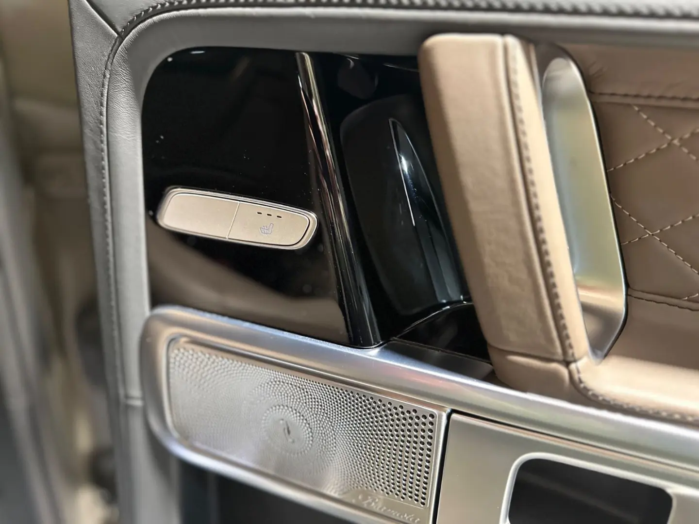 G 63 AMG  G700 BRABUS  23  SPORTAUSPUFF