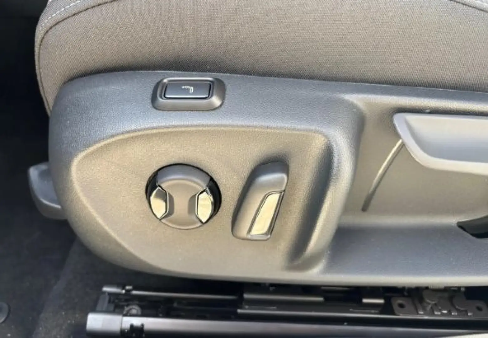 Skoda Superb 2.0 TDI DSG 4X4 Selection