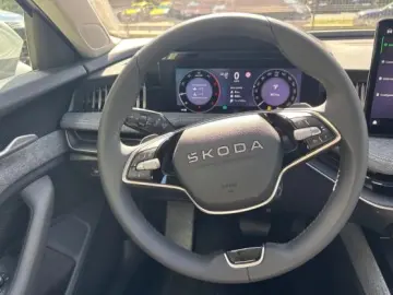 Skoda Superb 2.0 TDI DSG 4X4 Selection