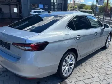 Skoda Superb 2.0 TDI DSG 4X4 Selection