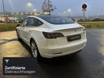 Model 3 Rear-Wheel Drive