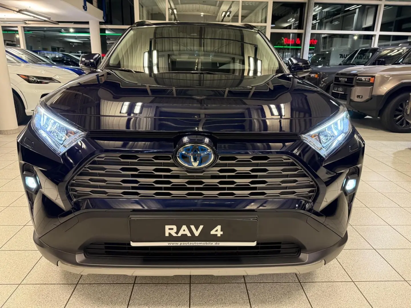 RAV 4 HYBRID-4x4-LED-LEDER-KAMERA-MOD. 2024