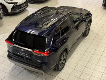 RAV 4 HYBRID-4x4-LED-LEDER-KAMERA-MOD. 2024