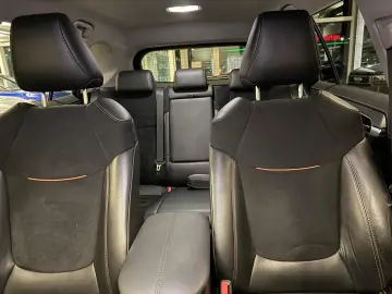 RAV 4 HYBRID-4x4-LED-LEDER-KAMERA-MOD. 2024