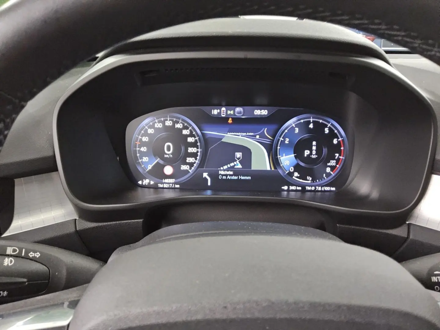 XC40 T3 Momentum Navi LED Sound Kamera