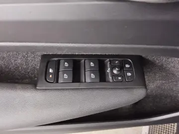 XC40 T3 Momentum Navi LED Sound Kamera