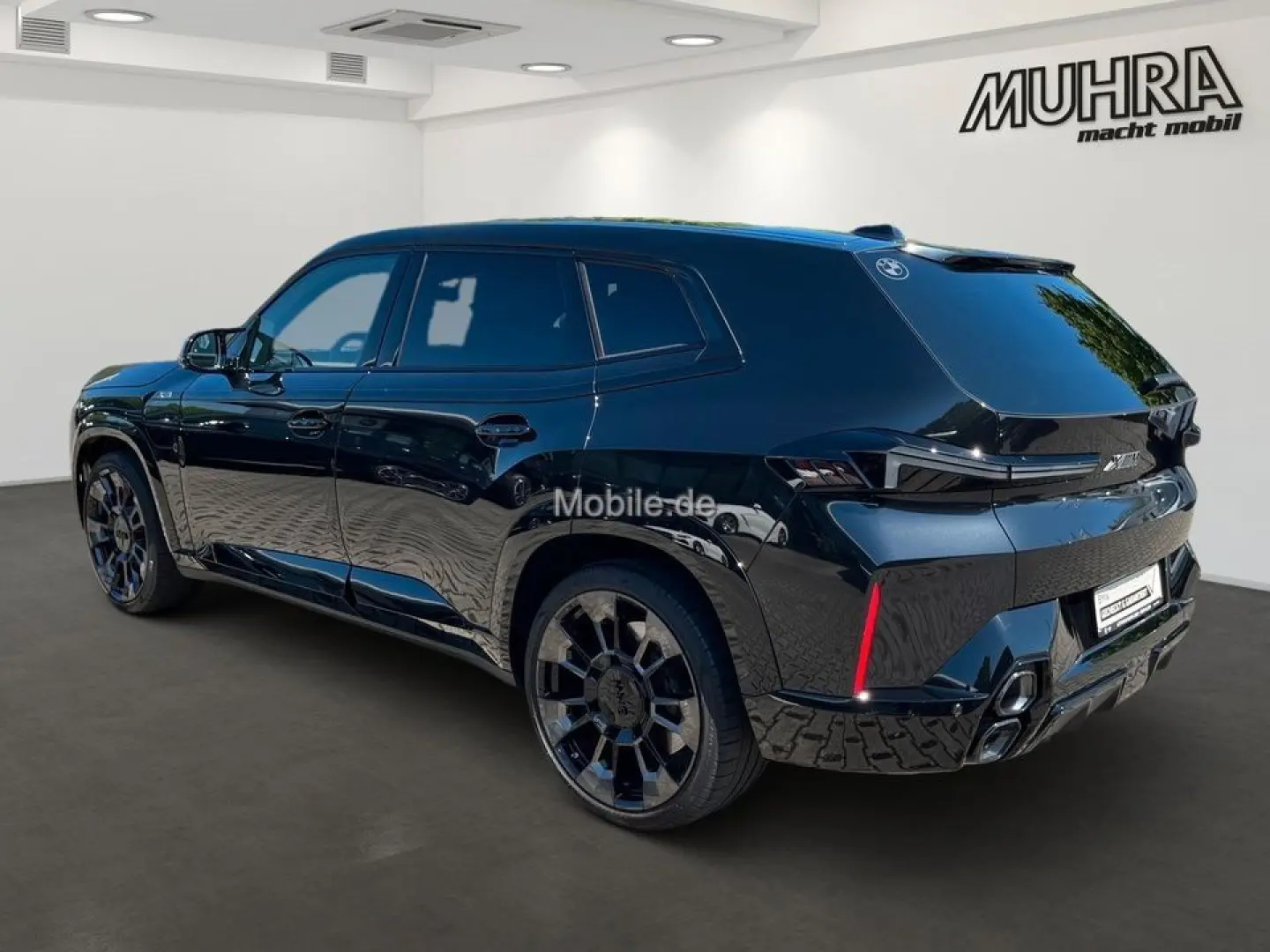 XM 50e 23  Autobahnassistent AHK Massage H K PA