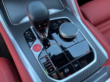 XM 50e 23  Autobahnassistent AHK Massage H K PA