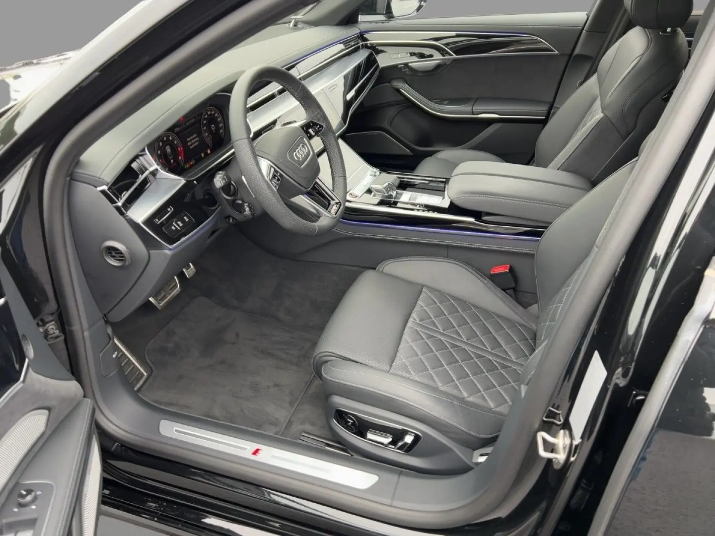 S8 4.0 TFSI Q MATRIX APP DAB AHK HUD SHZ VIRT