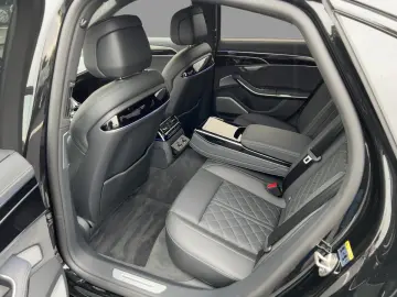 S8 4.0 TFSI Q MATRIX APP DAB AHK HUD SHZ VIRT