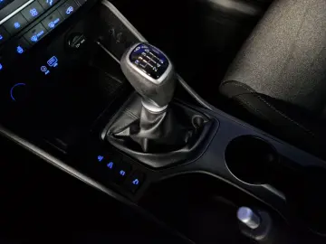 HYUNDAI TUCSON STYLE 1.6i 2WD